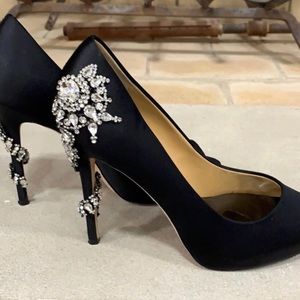 Badgley Mischka size 38.5